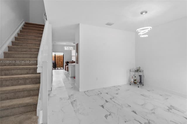 957 NE 211th St, Miami FL 33179 - Miami, FL - Photo 3