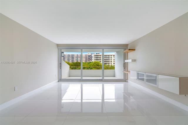 155 Ocean Lane Dr # 413, Key Biscayne FL 33149 - Key Biscayne, FL - Photo 4