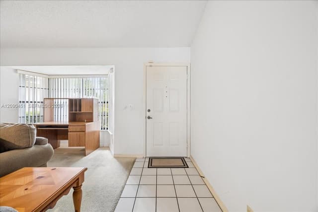 1459 NW 97th Ter, Coral Springs FL 33071 - Coral Springs, FL - Photo 5