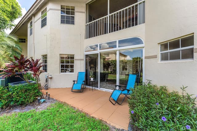 6735 Via Regina, Boca Raton FL 33433 - Boca Raton, FL - Photo 6