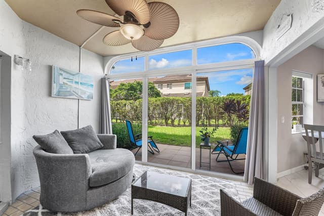 6735 Via Regina, Boca Raton FL 33433 - Boca Raton, FL - Photo 5