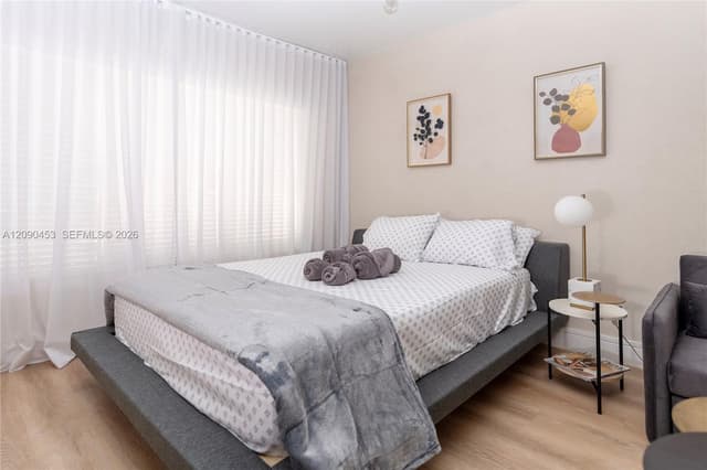 918 Ocean Dr # 206, Miami Beach FL 33139 - Miami Beach, FL - Photo 4