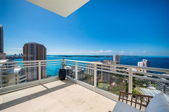 900 Brickell Key Blvd # 2504, Miami FL 33131 - Miami, FL - Photo 2