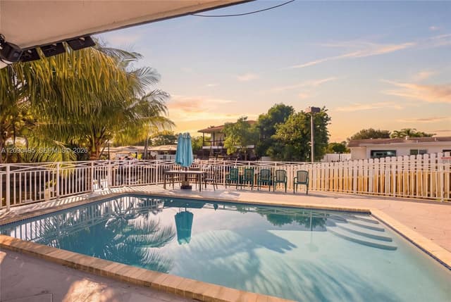 4540 SW 28th Ter, Dania Beach FL 33312 - Dania Beach, FL - Photo 3
