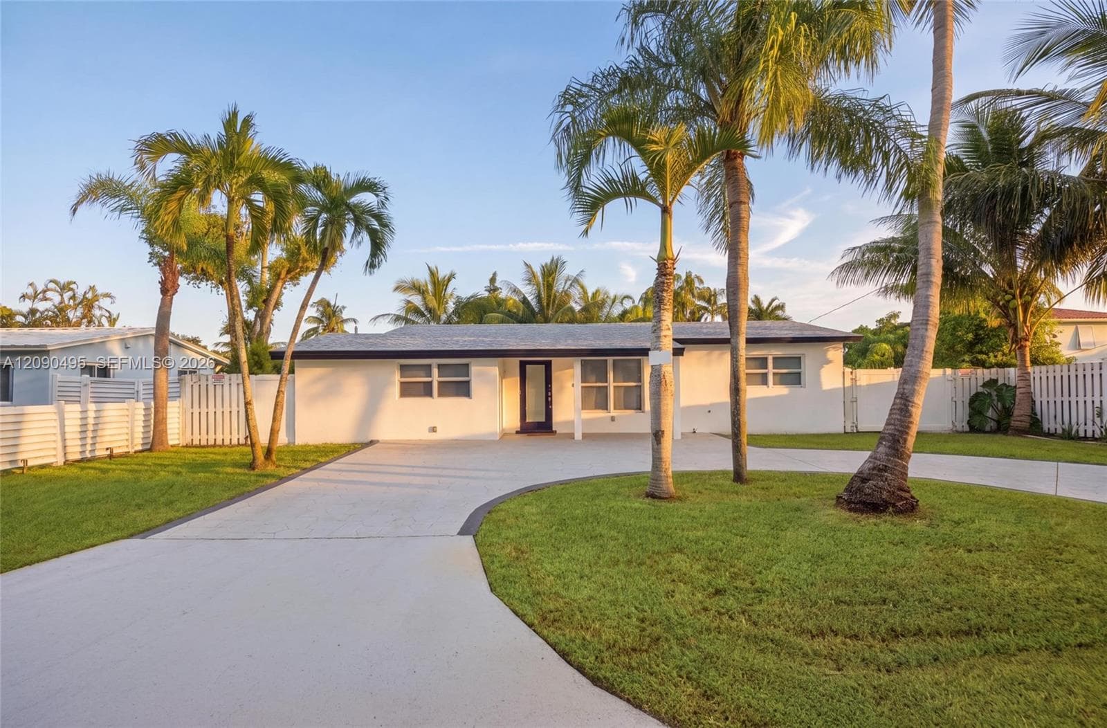 4540 SW 28th Ter, Dania Beach FL 33312 - Dania Beach, FL - Photo 1