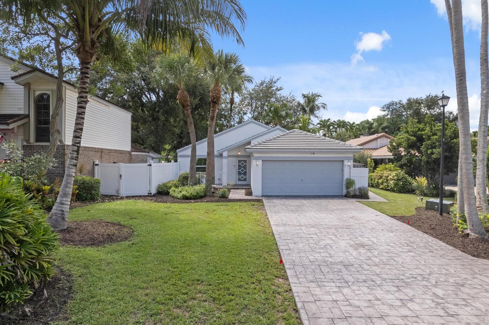 4120 NW 1st Court, Delray Beach FL 33445 - Delray Beach, FL - Photo 1