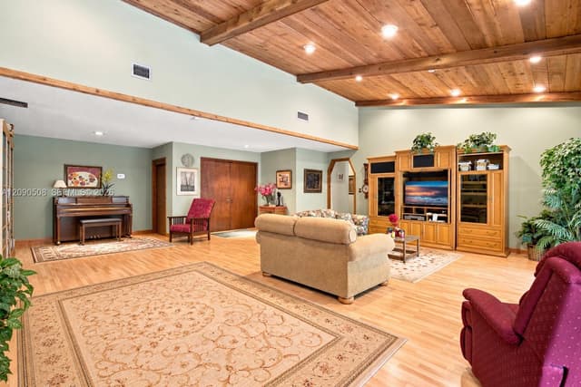 521 NW 78th Way, Plantation FL 33324 - Plantation, FL - Photo 6