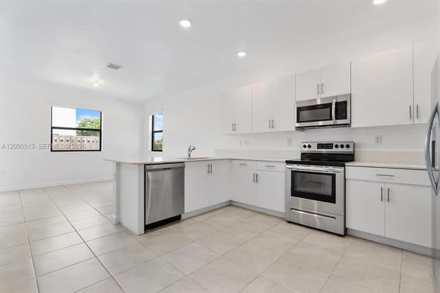 13361 SW 287th St, Homestead FL 33033 - Homestead, FL - Photo 5