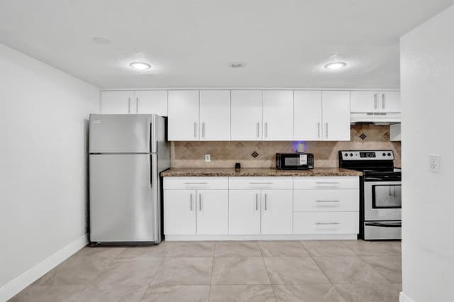 8091 NW 12TH Street # H, Margate FL 33063 - Margate, FL - Photo 6
