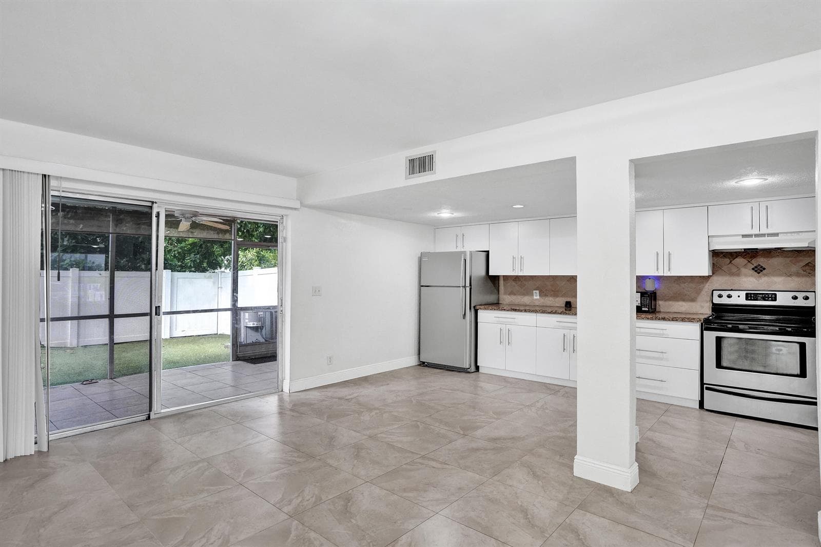 8091 NW 12TH Street # H, Margate FL 33063 - Margate, FL - Photo 1
