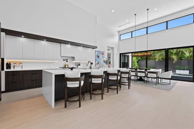 2424 NE 27th Avenue, Fort Lauderdale FL 33305 - Fort Lauderdale, FL - Photo 4