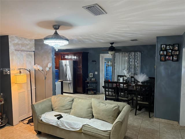 6401 Dewey St, Hollywood FL 33023 - Hollywood, FL - Photo 7