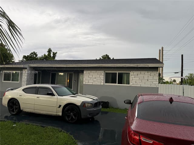 6401 Dewey St, Hollywood FL 33023 - Hollywood, FL - Photo 3