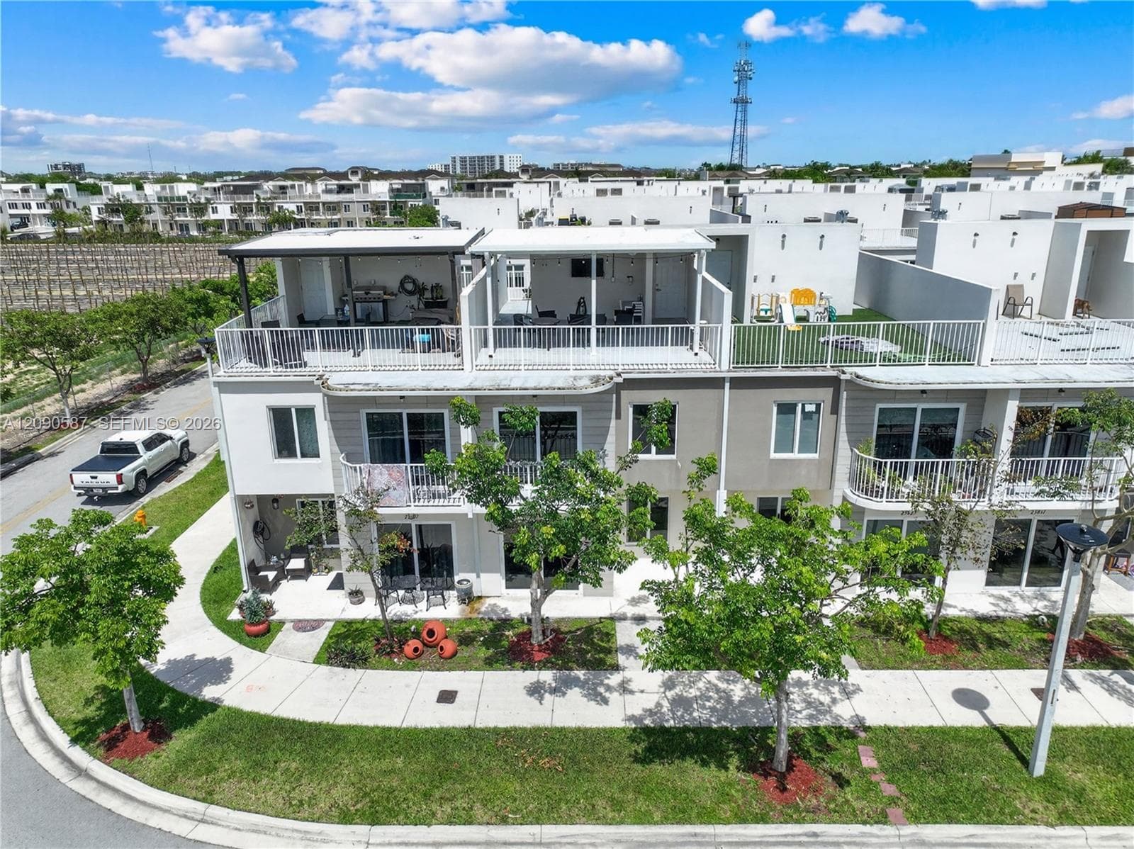 25813 SW 145th Ave, Homestead FL 33032