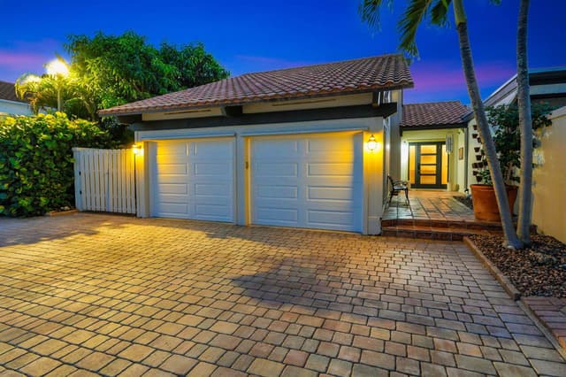 105 SANDPIPER Circle W, Jupiter FL 33477 - Jupiter, FL - Photo 6