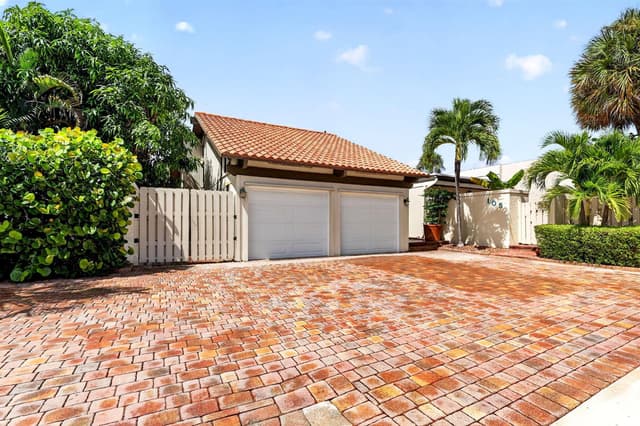 105 SANDPIPER Circle W, Jupiter FL 33477 - Jupiter, FL - Photo 5