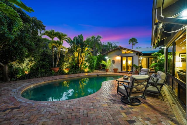 105 SANDPIPER Circle W, Jupiter FL 33477 - Jupiter, FL - Photo 4
