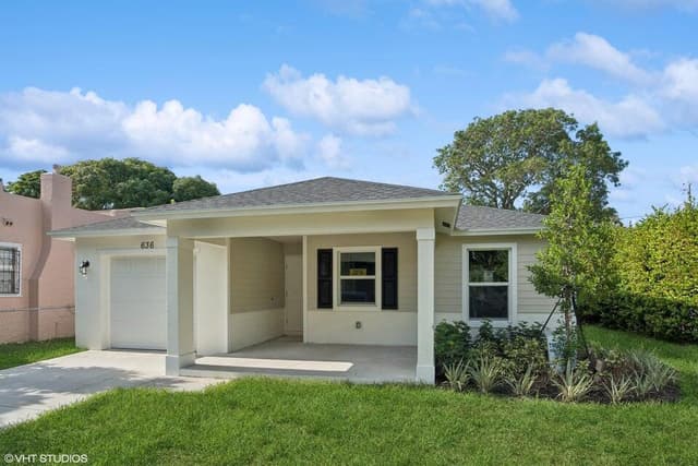 636 35TH Street, West Palm Beach FL 33407 - West Palm Beach, FL - Photo 3