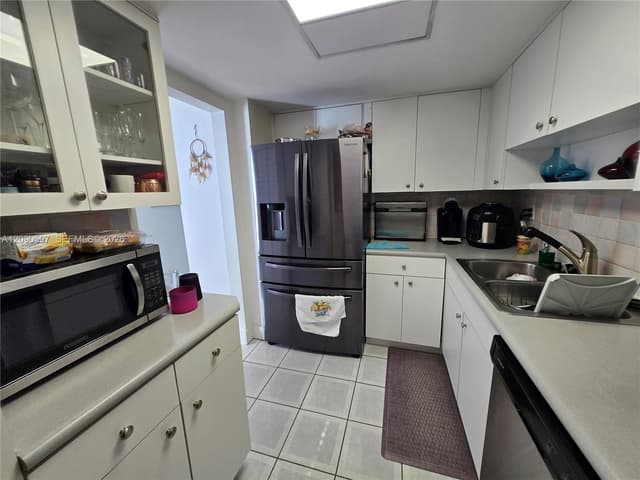 6702 SW 113 CT, Miami FL 33173 - Miami, FL - Photo 6
