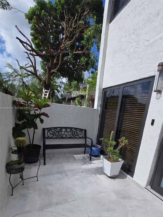 6702 SW 113 CT, Miami FL 33173 - Miami, FL - Photo 3