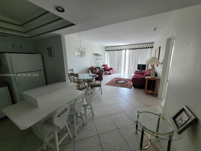 18041 Biscayne Blvd # 203, Aventura FL 33160 - Aventura, FL - Photo 5