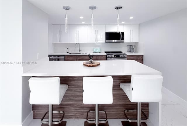 1800 Collins Ave # 3B, Miami Beach FL 33139 - Miami Beach, FL - Photo 5