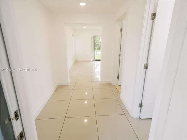 111 NW 12th Ct, Florida City FL 33034 - Florida City, FL - Photo 6
