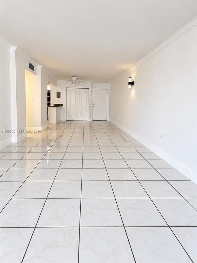 816 NW 87th Ave # 203, Miami FL 33172 - Miami, FL - Photo 2