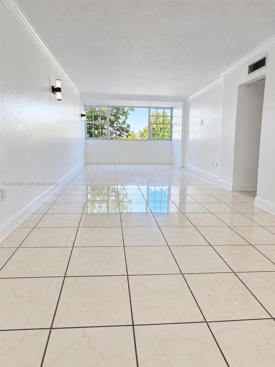 816 NW 87th Ave # 203, Miami FL 33172 - Miami, FL - Photo 1