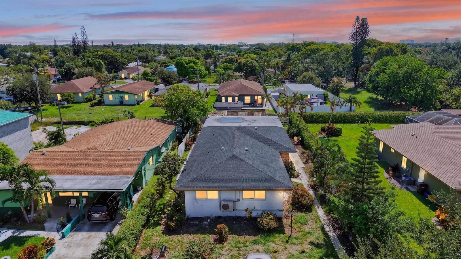 27 NW 14TH Avenue, Delray Beach FL 33444 - Delray Beach, FL - Photo 1