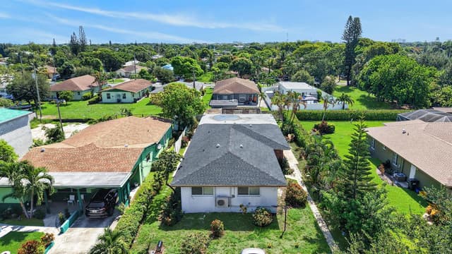 27 NW 14TH Avenue, Delray Beach FL 33444 - Delray Beach, FL - Photo 4