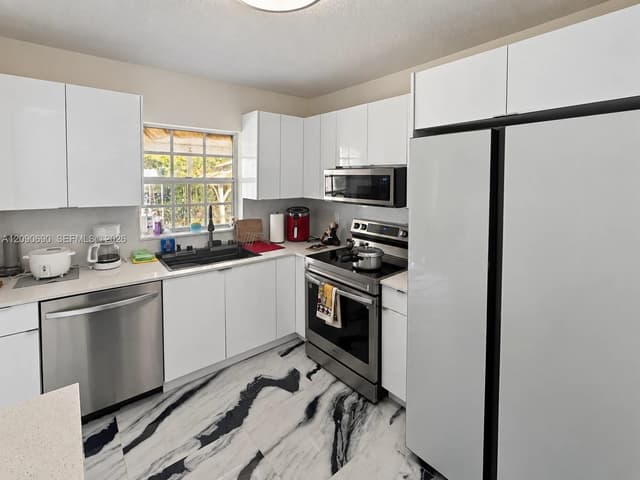 26153 SW 123rd Pl, Homestead FL 33032 - Homestead, FL - Photo 6