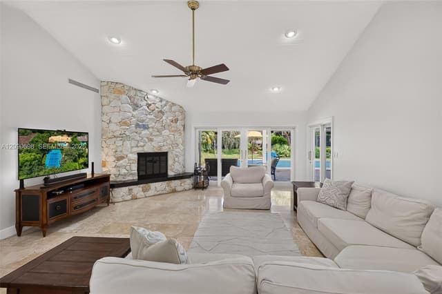6915 SW 101st St, Pinecrest FL 33156 - Pinecrest, FL - Photo 7