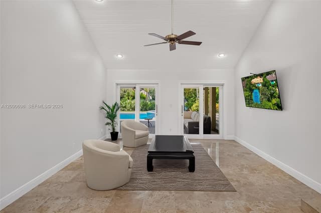 6915 SW 101st St, Pinecrest FL 33156 - Pinecrest, FL - Photo 3