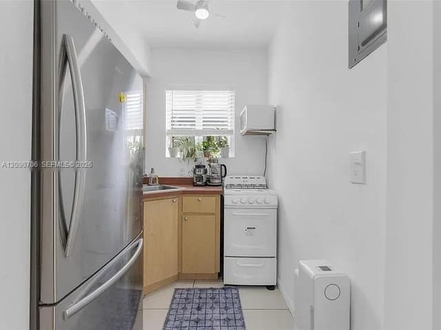 1027 Euclid Ave # 12, Miami Beach FL 33139 - Miami Beach, FL - Photo 4