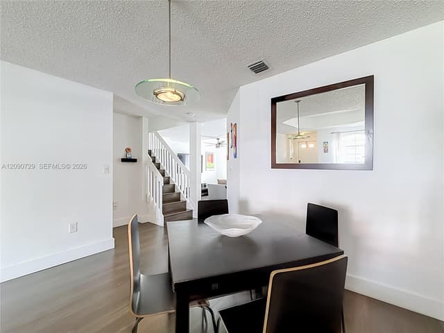 5073 NW 114th Ct, Doral FL 33178 - Doral, FL - Photo 7