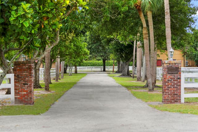 3516 Hanover Circle, Loxahatchee FL 33470 - Loxahatchee, FL - Photo 4