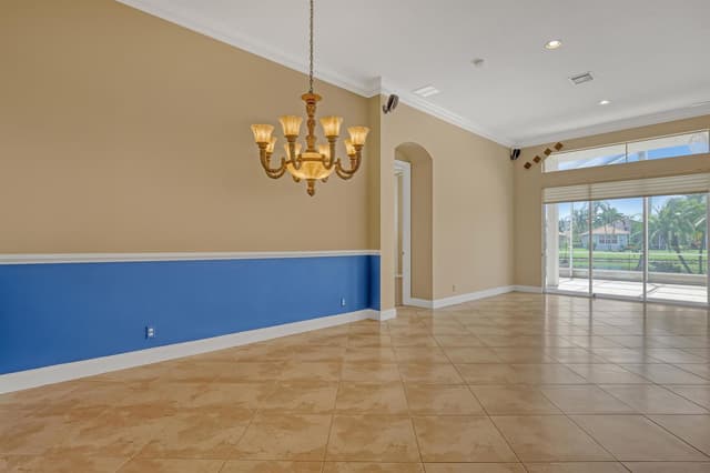 9974 Mantova Drive, Lake Worth FL 33467 - Lake Worth, FL - Photo 4