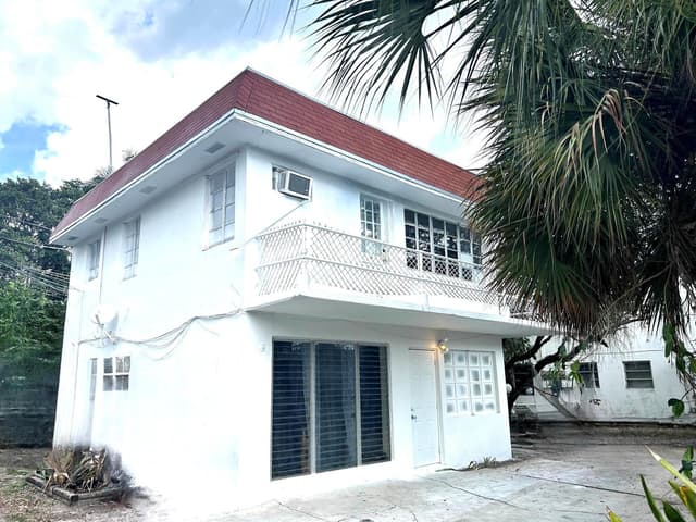 113 N Lakeside Drive, FL 33460 - Photo 3