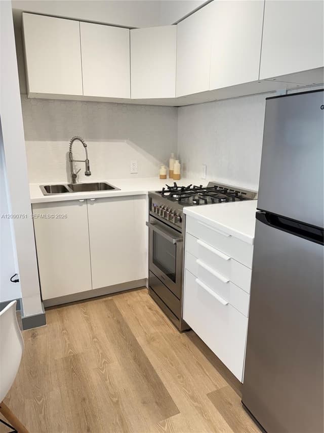 1320 Drexel Ave # 302, Miami Beach FL 33139 - Miami Beach, FL - Photo 6