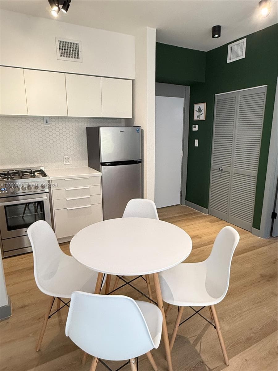 1320 Drexel Ave # 302, Miami Beach FL 33139 - Miami Beach, FL - Photo 1