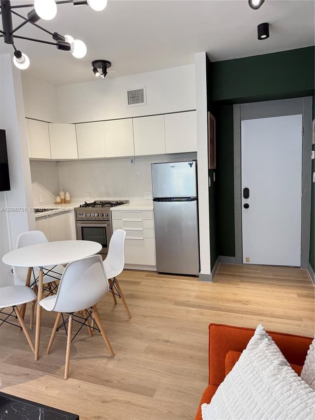 1320 Drexel Ave # 302, Miami Beach FL 33139 - Miami Beach, FL - Photo 4