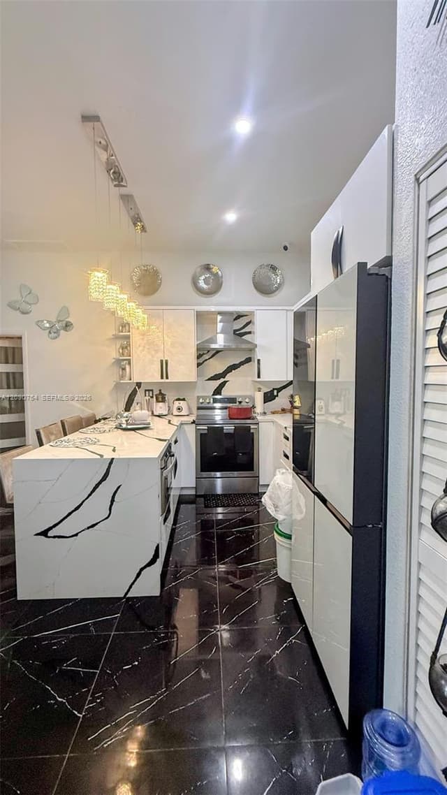 1560 NW 124th St, North Miami FL 33167 - North Miami, FL - Photo 7