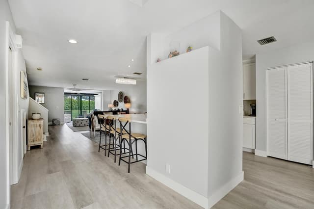 5355 10th Fairway Drive # 2, Delray Beach FL 33484 - Delray Beach, FL - Photo 7