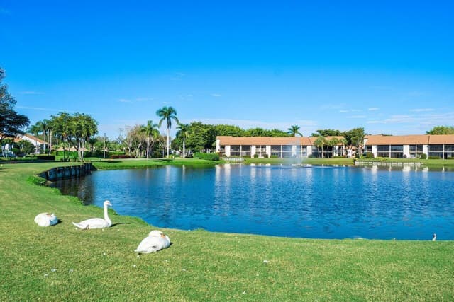 5355 10th Fairway Drive # 2, Delray Beach FL 33484 - Delray Beach, FL - Photo 3