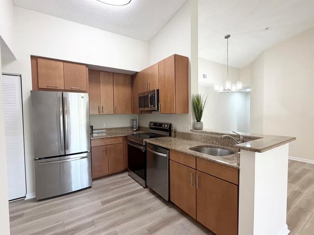 6968 SW 39th Street # F302, Davie FL 33314 - Davie, FL - Photo 3