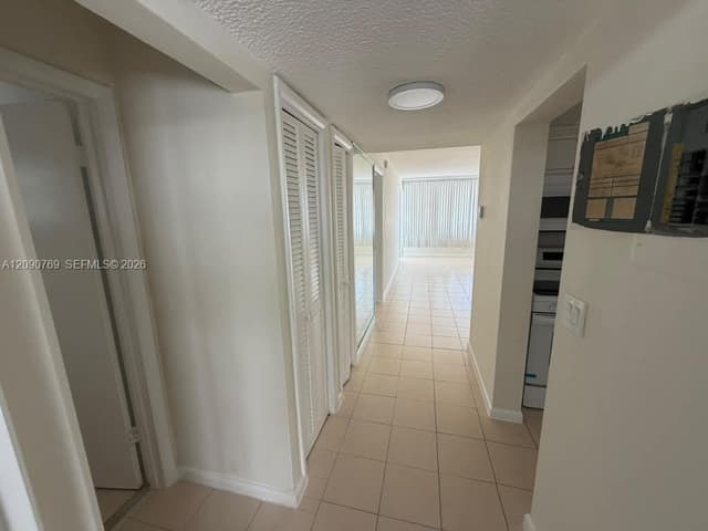 330 SE 2nd St # 202E, Hallandale Beach FL 33009 - Hallandale Beach, FL - Photo 7