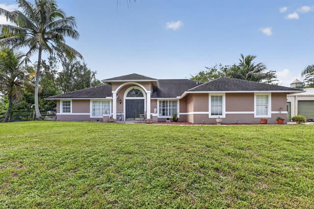 10920 Barn Road, Lake Worth FL 33449 - Lake Worth, FL - Photo 3