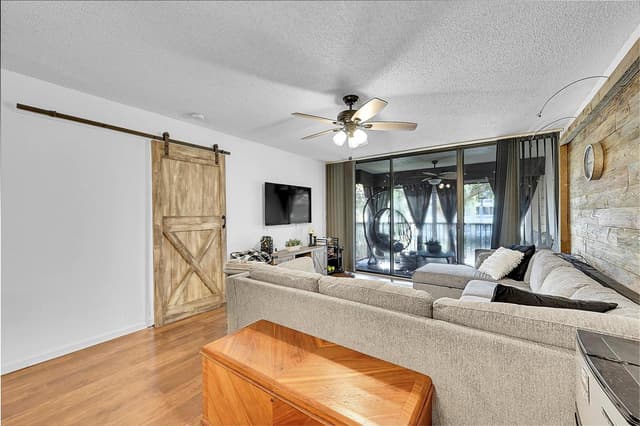 8592 W Sunrise Boulevard Unit 206, Plantation FL 33322 - Plantation, FL - Photo 6