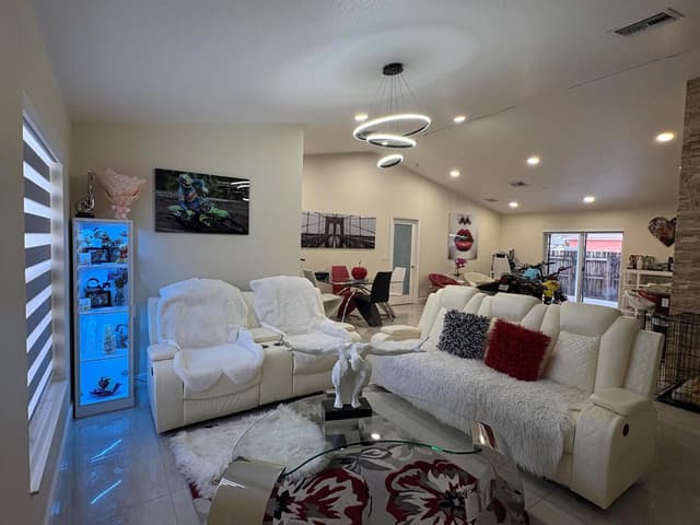 3941 TROPICAL Way, Palm Springs FL 33461 - Palm Springs, FL - Photo 5